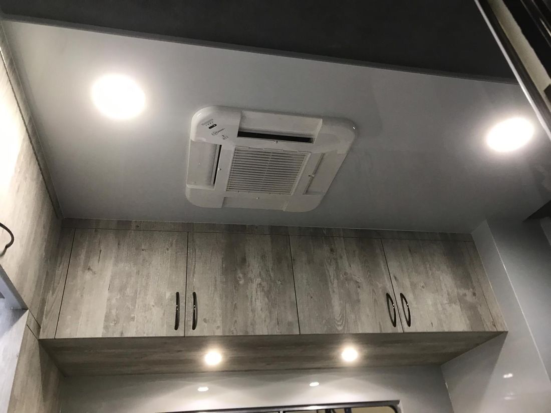 Air Con / Down Lights